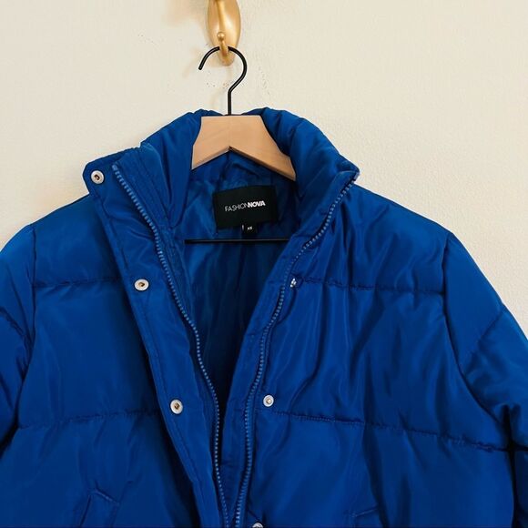 Fashion nova Women's Blue Button Front Puffer Jacket Size XS NWOT - Picture 4 of 8